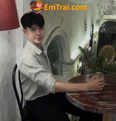 Boy 2k điển trai cao ráo body slim sex dâm hoạt bát emtrai