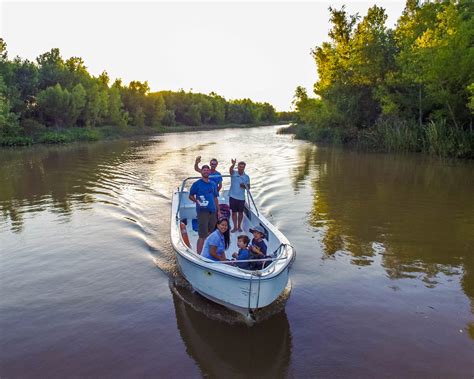 Boating The Delta Parana In Tigre Argentina Wandering Wagars