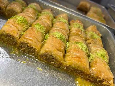 نکات پخت باقلوا و تمام رمز و راز های درست کردن باقلوا استانبولی چلوگوشت