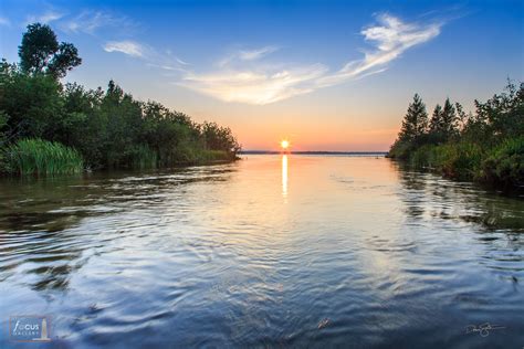 Platte Lake Sunset | Platte River outlet into Platte Lake, Benzie ...