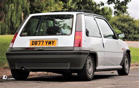 D877 YMY 1987 Renault 5 GT Turbo 11 Previous Keepers Nivek Old