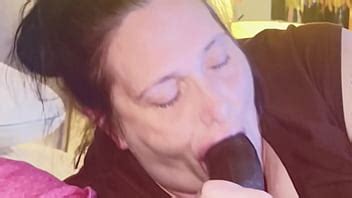 Hot Thick Midget Suck And Slurping On A Bbc Xnxx