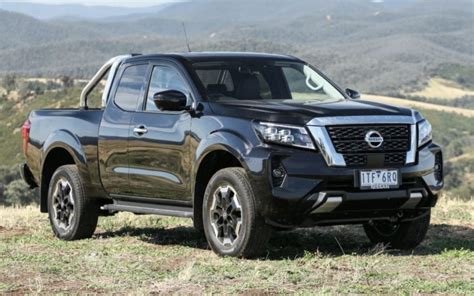 2021 Nissan Navara ST X 4x4 LEATHER NO SUNROOF KING CAB PICK UP