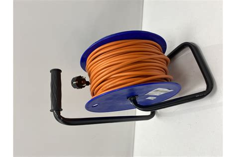 Удлинитель АТЛАНТ ПВС 4000 Вт 50м на катушке (б/з) 40225 - выгодная ...