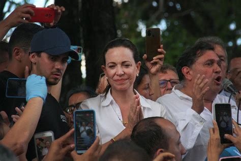 Mar A Corina Machado Desmiente Al Gobierno De Maduro Estoy Aqu En