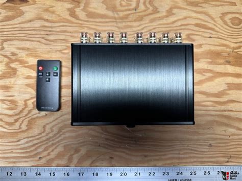 Douk Audio Little Bear VU3 audio switcher Photo #4169034 - Canuck Audio ...