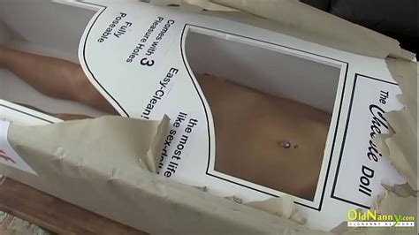 Mature Lesbian Licking Search Xnxx