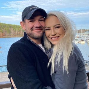 Leland Chapman married, wife, baby, net worth, bounty hunter | odssf.com