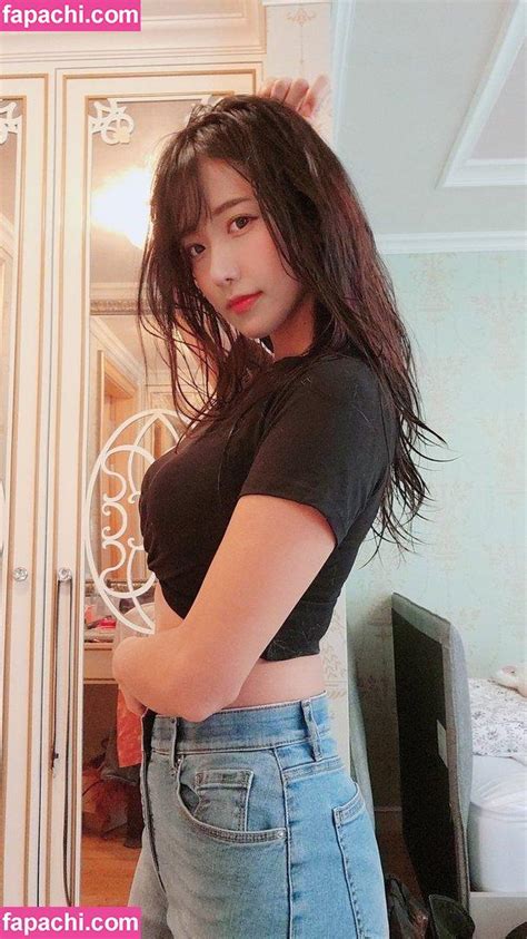 Jinnytty Accounts Leaked Nude Photo 0001 From OnlyFans Patreon