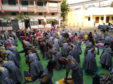 Bhide Girls High School Inter School Yogasan Competition