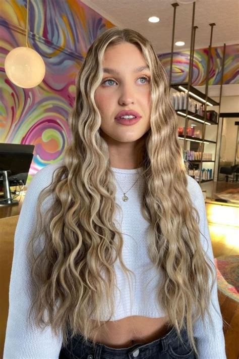 Mermaid Haircut Is The Hottest Summer Hair Trend Of 2024 In 2024 Long