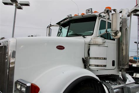 Used 2010 Peterbilt 367 Day Cab Cat C15 ACERT 525HP 18 Speed Manual