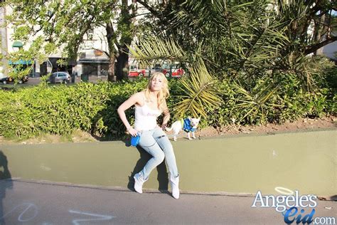 Gorgeous Shemale Posing Outdoors And Exposing Her Tits In Public And Shows Us Wh Porn Pictures