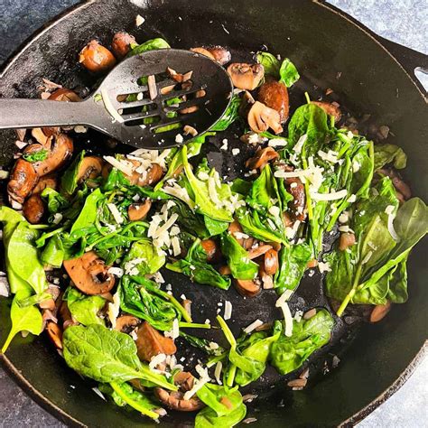 Sautéed Spinach and Mushrooms - Cooking Chat