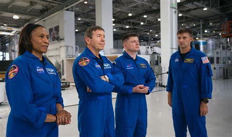 Spacex Crew 8 Crew Members During A Training Session Flickr