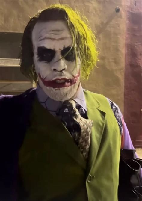 7 Reasons Why Diddy's Joker Costume Is The Hottest Halloween Trend Image 16