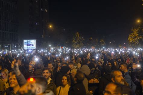 Protest u Novom Sadu Veličanstven skup ili festival nasilja Naslovi net