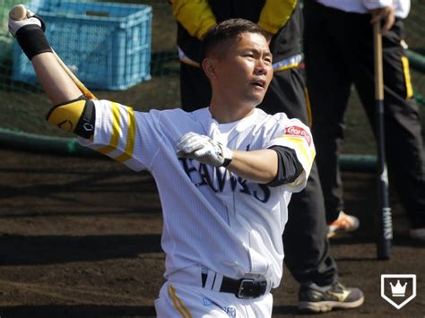 申告敬遠後の初球に直球を“投げさせた” ソフトバンク・中村晃の駆け引き Baseball King