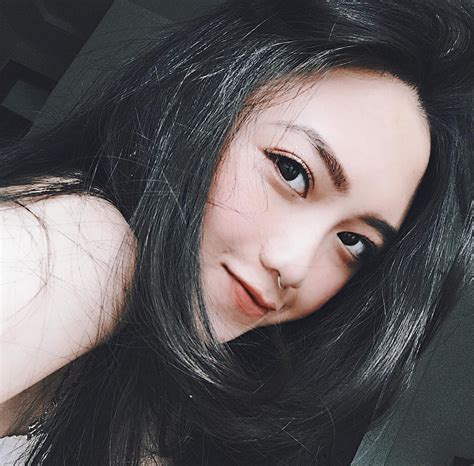 Thanh Ngân Nữ sinh Đà Lạt xinh ăn đứt dàn hot girl Nhật Hàn
