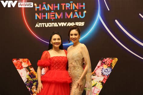VTV Awards Dàn diễn viên MC hot đổ bộ thảm đỏ