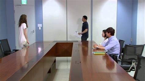 HOT 오로라 공주 20회 드라마에 캐스팅된 후 기뻐하는 로라를 발견하고 놀라는 마마 20130614 YouTube