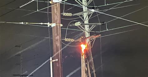 Commuter Chaos Nipsco Utility Pole Fire Shuts Down Indiana Toll Road