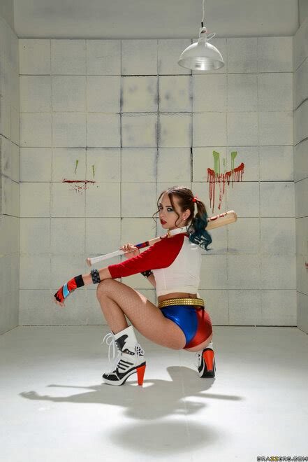 Riley Reid Harley Quinn Riley Reid 158 Porn Pic