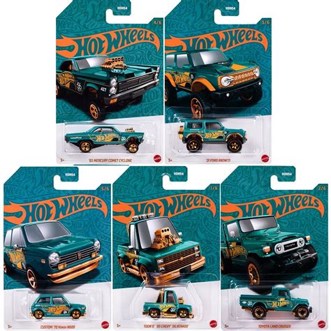 Hot Wheels Th Anniversary Pearl Chrome E Case Cars Set Hdh E Walmart