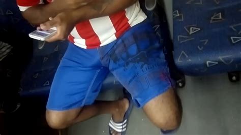 Sem Cueca No Bus O Xvideos