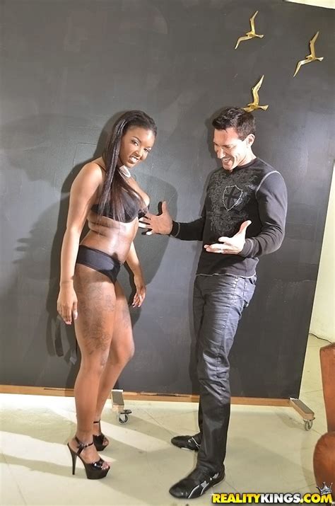 Fresh Babe Is Fucking Her Photographer MILF Fox