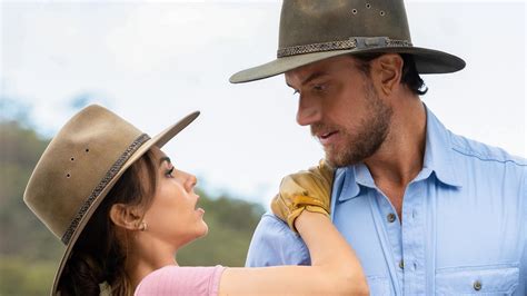 Sex Lifes Adam Demos Victoria Justice Discuss Netflix Movie The Courier Mail