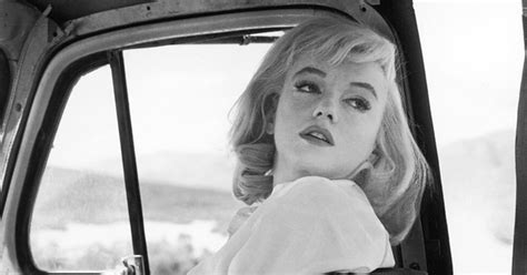 Podcast Vì sao cảnh nude duy nhất của Marilyn Monroe bị chôn vùi suốt 57 năm Tuổi Trẻ Online