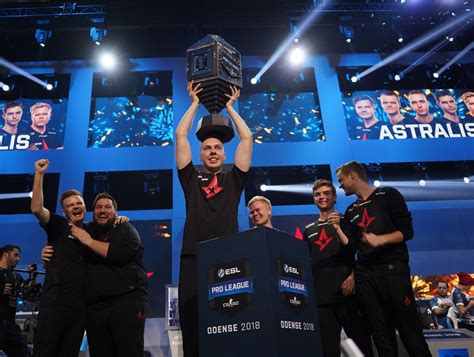 Thescore Esports Daily Dec 10 Astralis Become First Team To Win