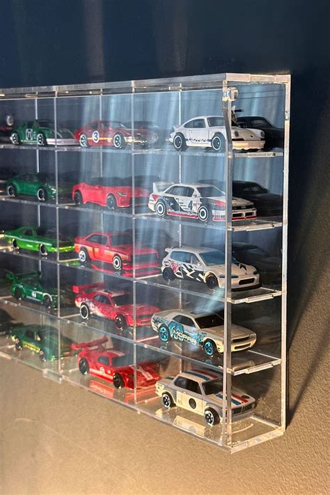 Minoleo Kapaklı Pleksi 1 64 Hot Wheels Diecast Model 20 Araç Sergileme RafıFiyatı Yorumları