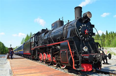 Ретро-поезд в Рускеалу и сортавальская "Ласточка": periskop.su ...
