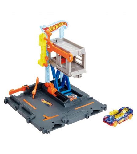 MATTEL Igračka garaža sa autićem Hot Wheels HDR25 PENNYshop ba