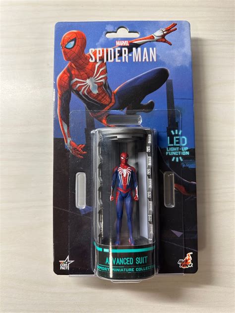HOT TOYS MARVEL SPIDER MAN LED LIGHT UP ADVANCED SUIT ARMORY MINIATURE COLLECTIBLE FIGURE