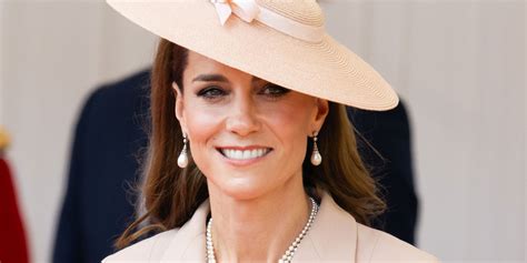 Kate Middleton est blonde l apparition surprise à Londres qui affole la toile Marie Claire