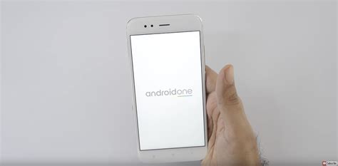 Почему Xiaomi Mi A1 на чистом Android — смартфон, который может ...