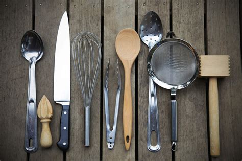 O que não pode faltar na cozinha Veja utensílios de cozinha essenciais