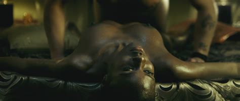 Vanessa Oliveira Nude Pics Page