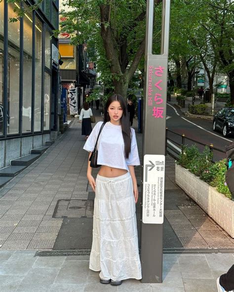 Hot girl Hàn có 1 triệu người theo dõi Là sách mẫu mặc đẹp khiến phái nữ muốn học theo