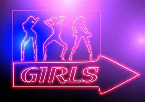 Demi Uang, Wanita Rela Buat Streaming Bugil - Mitrapost.com