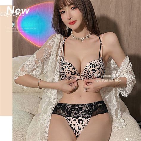 Front Button Leopard Print Lingerie Set Women Push Up Bra Wireless Sexy Lace Beautiful Back Thin