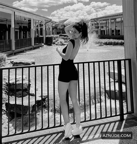 XIOMARA MINCHAN Nude AZNude