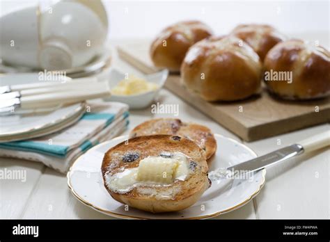 Hot Cross Bun Butter Tea Hi Res Stock Photography And Images Alamy
