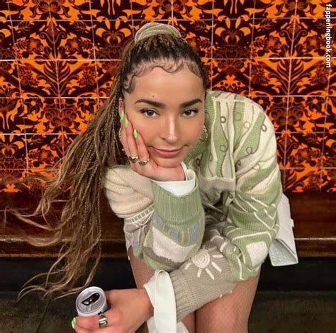 Ella Eyre Nude OnlyFans Leaks Fappening FappeningBook