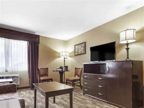 Room Rates And Details Econo Lodge Black Hills