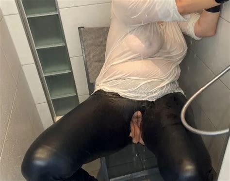 Leggings Boots And Masturbation In Shower 30 Nude Pics XHamster