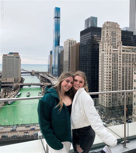 Jacklyn Nicole Jacklynroper Snarkybrunette Nude OnlyFans Leaks The Fappening Photo